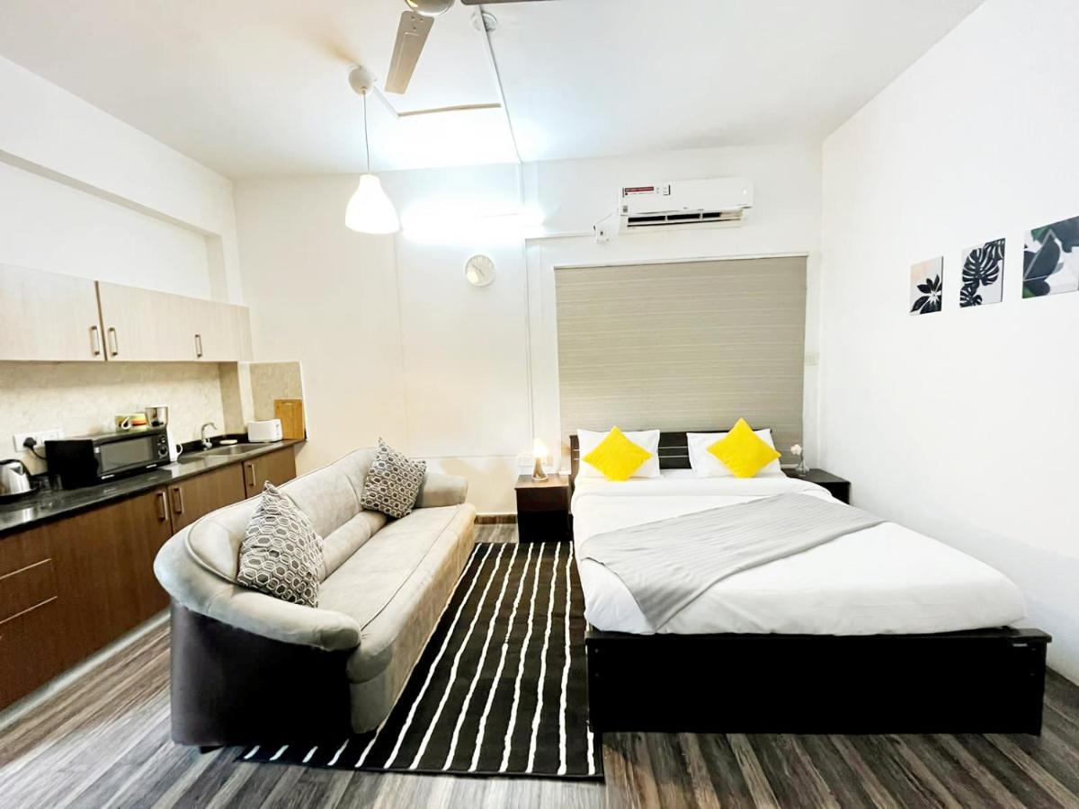 Bedchambers Serviced Apartments, Hyderabad Exterior photo